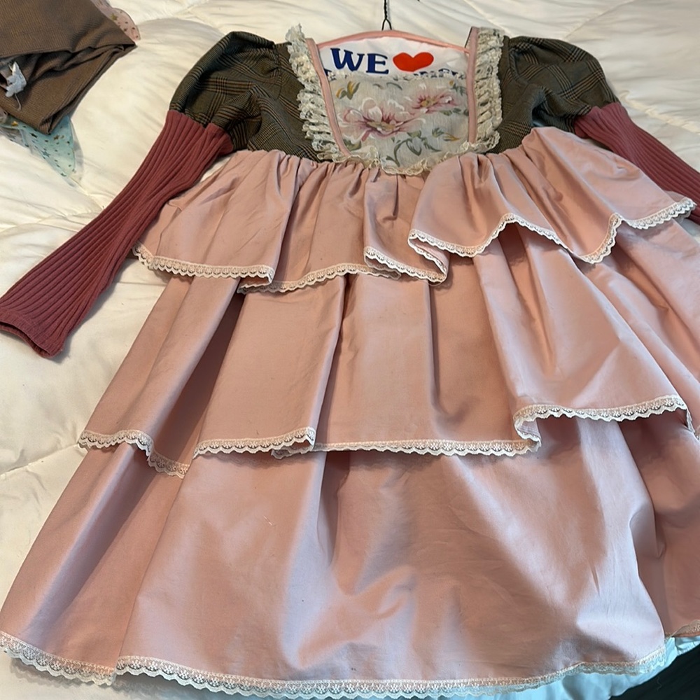 Dollcake Florence Floral Tiered Girls Dress Size 9.    In barely used condition